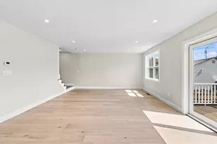 42 Ross St, Fall River, MA 02723 - Photo 10