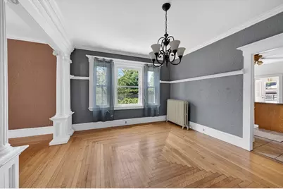21 Buttonwood St, New Bedford, MA 02740 - Photo 12
