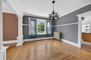 21 Buttonwood St, New Bedford, MA 02740 - Photo 12