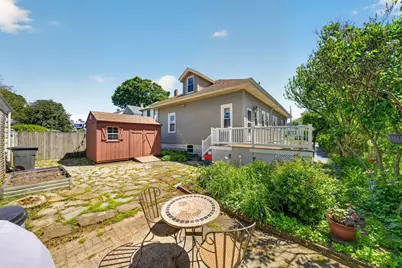 21 Buttonwood St, New Bedford, MA 02740 - Photo 36