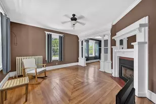 21 Buttonwood St, New Bedford, MA 02740 - Photo 10