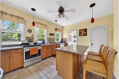 21 Buttonwood St, New Bedford, MA 02740 - Photo 22