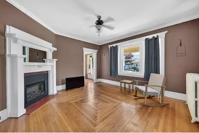 21 Buttonwood St, New Bedford, MA 02740 - Photo 8
