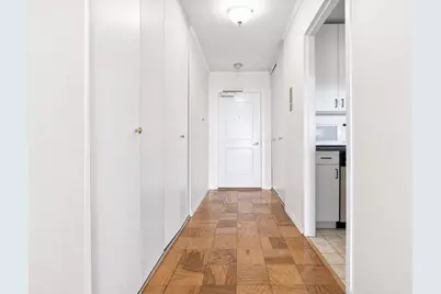 8 Whittier Pl #21B, Boston, MA 02114 - Photo 14