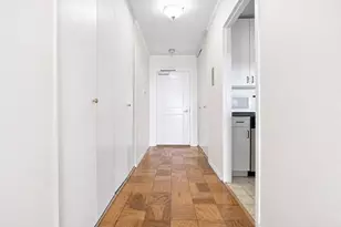 8 Whittier Pl, Boston, MA 02114 - Photo 14