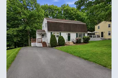 3 Barrows Road, Worcester, MA 01609 - Photo 1