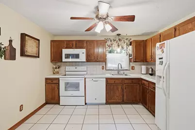 3 Barrows Road, Worcester, MA 01609 - Photo 14