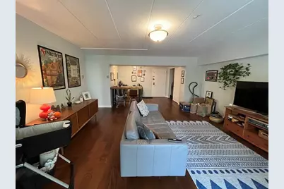 135 Pleasant St #308, Brookline, MA 02446 - Photo 2