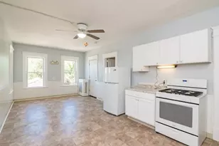 208 Prospect St, Chicopee, MA 01013 - Photo 1