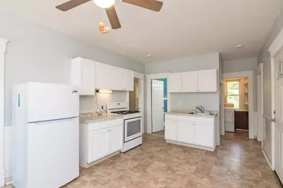 208 Prospect St #2, Chicopee, MA 01013 - Photo 2