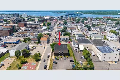 464 Bank Street #10, Fall River, MA 02720 - Photo 18