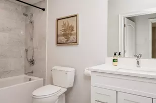 45 L St, Boston, MA 02127 - Photo 22