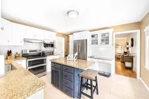 11 Autumn Ln, Attleboro, MA 02703 - Photo 6