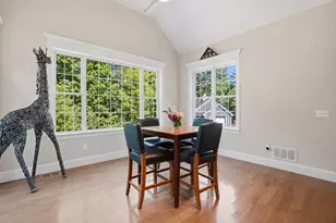 27 W River St, Upton, MA 01568 - Photo 12