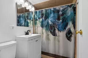 566 Commonwealth, Boston, MA 02215 - Photo 8