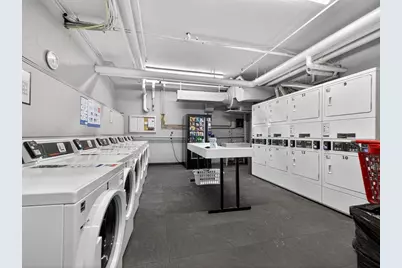 566 Commonwealth #401, Boston, MA 02215 - Photo 18