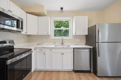 4 Wilson St, Wilbraham, MA 01095 - Photo 10