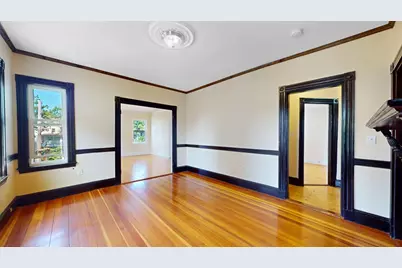 32 Thornton St #2, Boston, MA 02119 - Photo 6