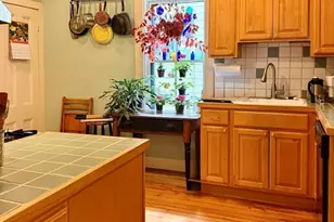 10 Mountain Ave, Somerville, MA 02143 - Photo 10