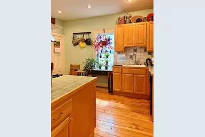 10 Mountain Ave, Somerville, MA 02143 - Photo 8
