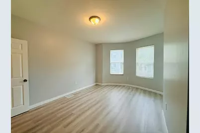 93 Zeigler St #1, Boston, MA 02119 - Photo 2