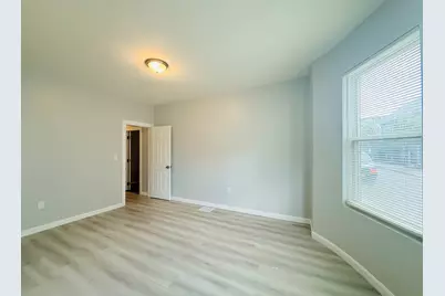 93 Zeigler St #1, Boston, MA 02119 - Photo 4