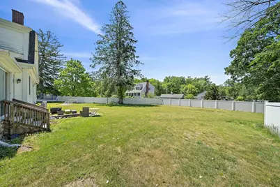 139 Washinton Stree, East Bridgewater, MA 02333 - Photo 32