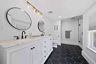 139 Washington St, East Bridgewater, MA 02333 - Photo 24