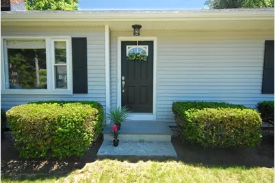 805 Old Connecticut Path, Framingham, MA 01701 - Photo 2