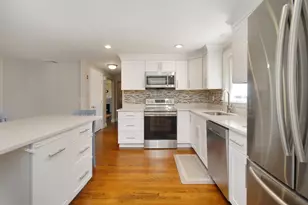 805 Old Connecticut Path, Framingham, MA 01701 - Photo 10