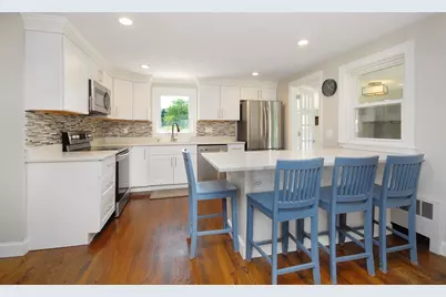 805 Old Connecticut Path, Framingham, MA 01701 - Photo 8