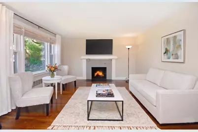 805 Old Connecticut Path, Framingham, MA 01701 - Photo 4