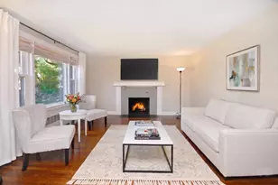 805 Old Connecticut Path, Framingham, MA 01701 - Photo 4