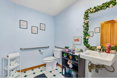 123 S Main St, Athol, MA 01331 - Photo 8