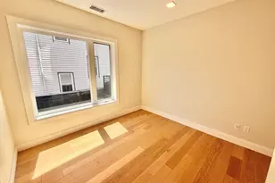 287 Maverick Ave, Boston, MA 02128 - Photo 18