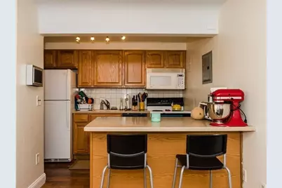 10 Commonwealth Ct #2, Boston, MA 02135 - Photo 2
