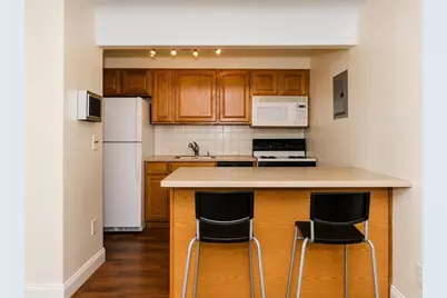 10 Commonwealth Ct #2, Boston, MA 02135 - Photo 2