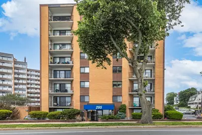 295 Lynn Shore Drive #402, Lynn, MA 01907 - Photo 1