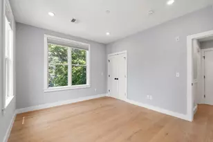 113 Beacon St, Somerville, MA 02143 - Photo 32