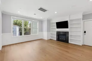 113 Beacon St, Somerville, MA 02143 - Photo 8