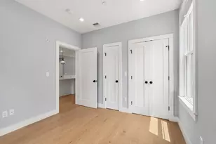 113 Beacon St, Somerville, MA 02143 - Photo 10