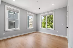 113 Beacon St, Somerville, MA 02143 - Photo 18