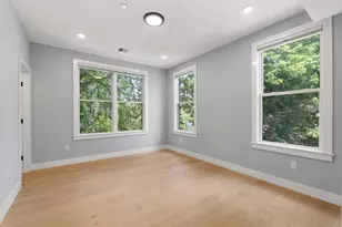 113 Beacon St, Somerville, MA 02143 - Photo 12