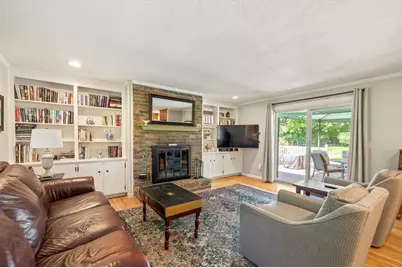 279 Main Street, Wilbraham, MA 01095 - Photo 12