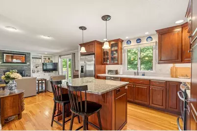 279 Main Street, Wilbraham, MA 01095 - Photo 8