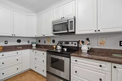 60 Merrimac Street #611, Amesbury, MA 01913 - Photo 10