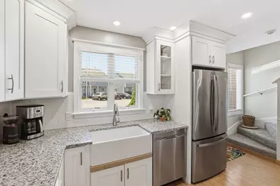 2743 Cranberry Hwy #17B, Wareham, MA 02571 - Photo 8