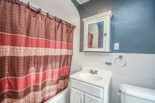 13 Ash St, Quincy, MA 02171 - Photo 18