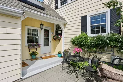 62 Charme Rd, Billerica, MA 01821 - Photo 2