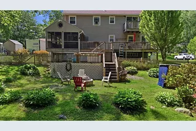 227 Acrebrook Dr, Northampton, MA 01062 - Photo 32
